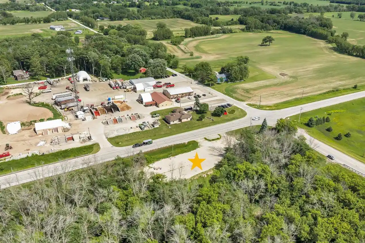 12th image of 4864 State Hwy 57, De Pere, WI 54115 | MLS# 50328322