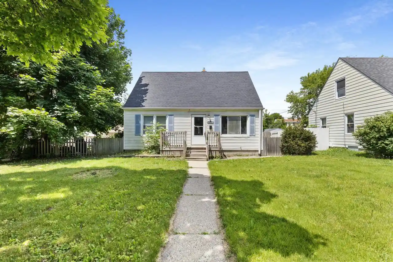 Photo 1 of Single family home for sale at 5675 N 58th Street Street, Milwaukee, WI 53218 | MLS# 1969610 | Listing updated on 2026-10-01