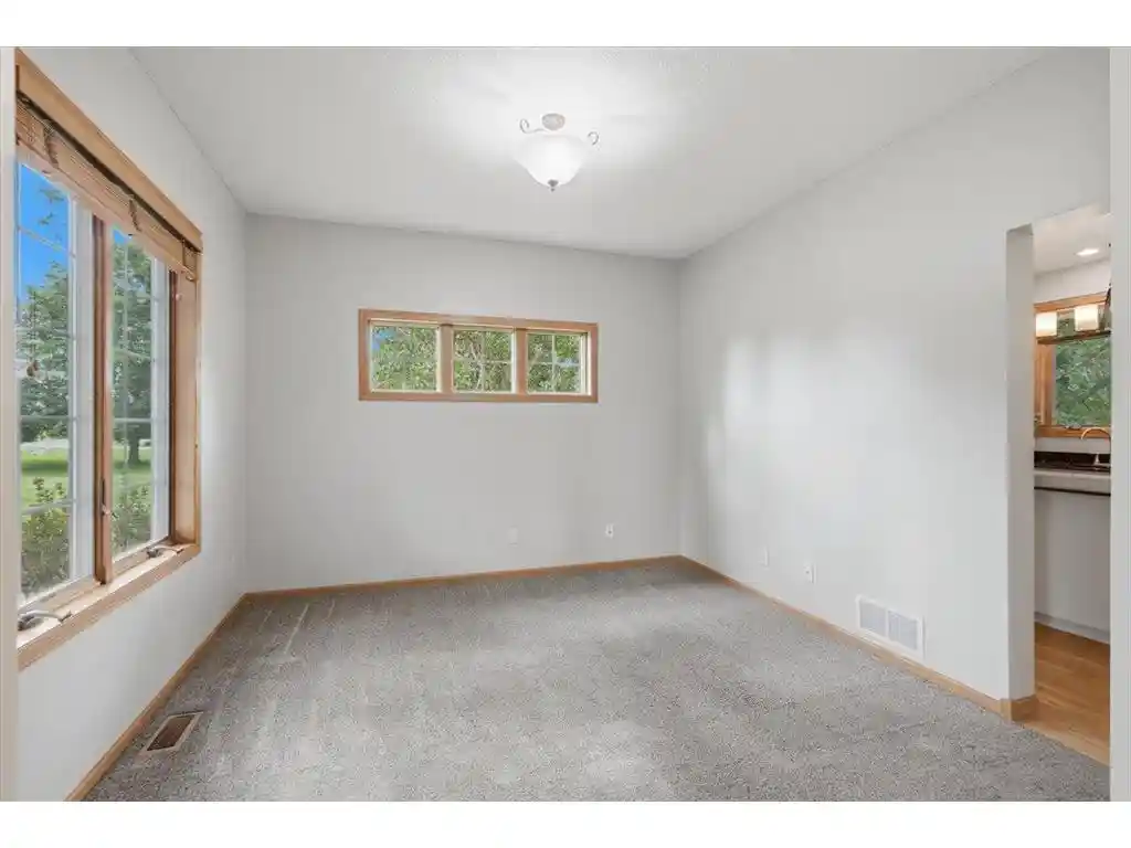 3rd image of 964 Fraser Lane Lane, Hudson, WI 54016 | MLS# 7099308