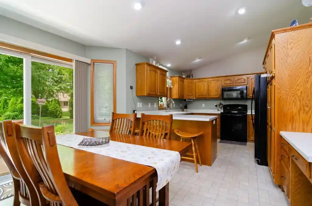 2nd image of 1280 Swan Ridge Trail Trail, De Pere, WI 54115 | MLS# 50328327