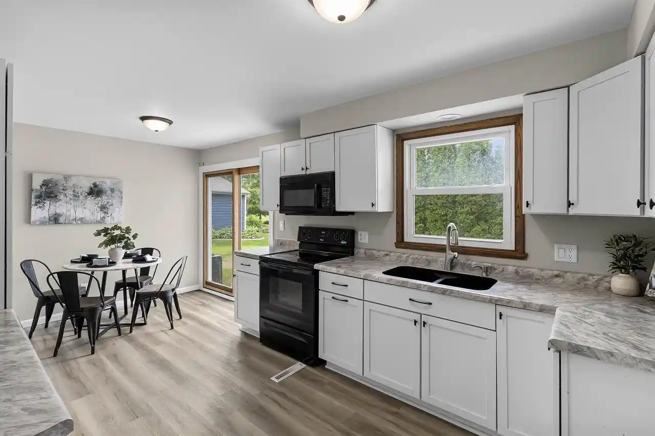 Homes for sale in New London, WI | 1711 Oriole Street Street, New London, WI 54961 | MLS# 50328349