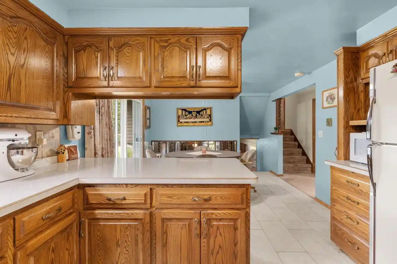 Homes for sale in Green Bay, WI | 2861 Sunny Vale Court Court, Green Bay, WI 54313 | MLS# 50328353