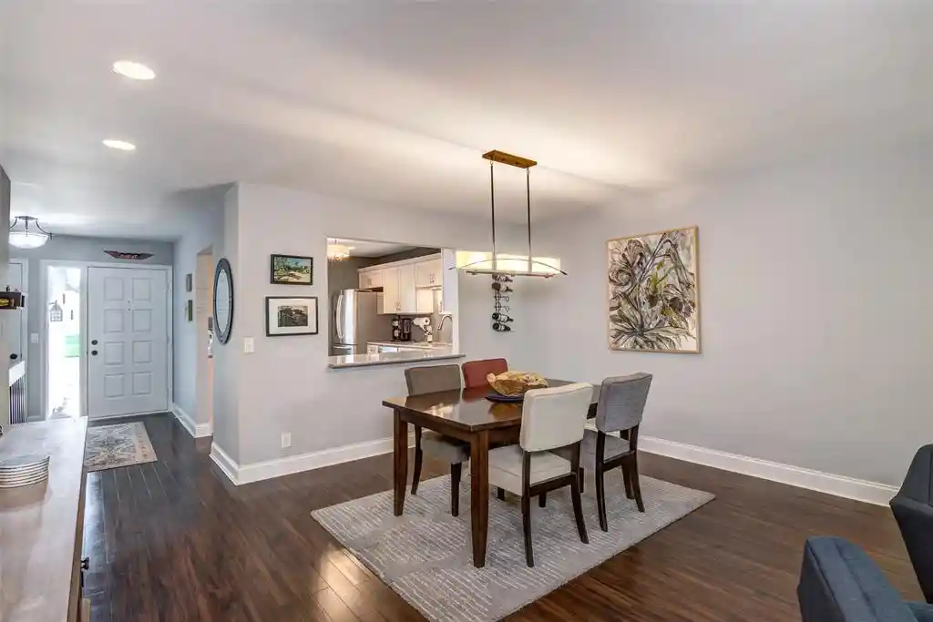 3rd image of 1312 Knollwood Trail Trail, Altoona, WI 54720 | MLS# 1602773