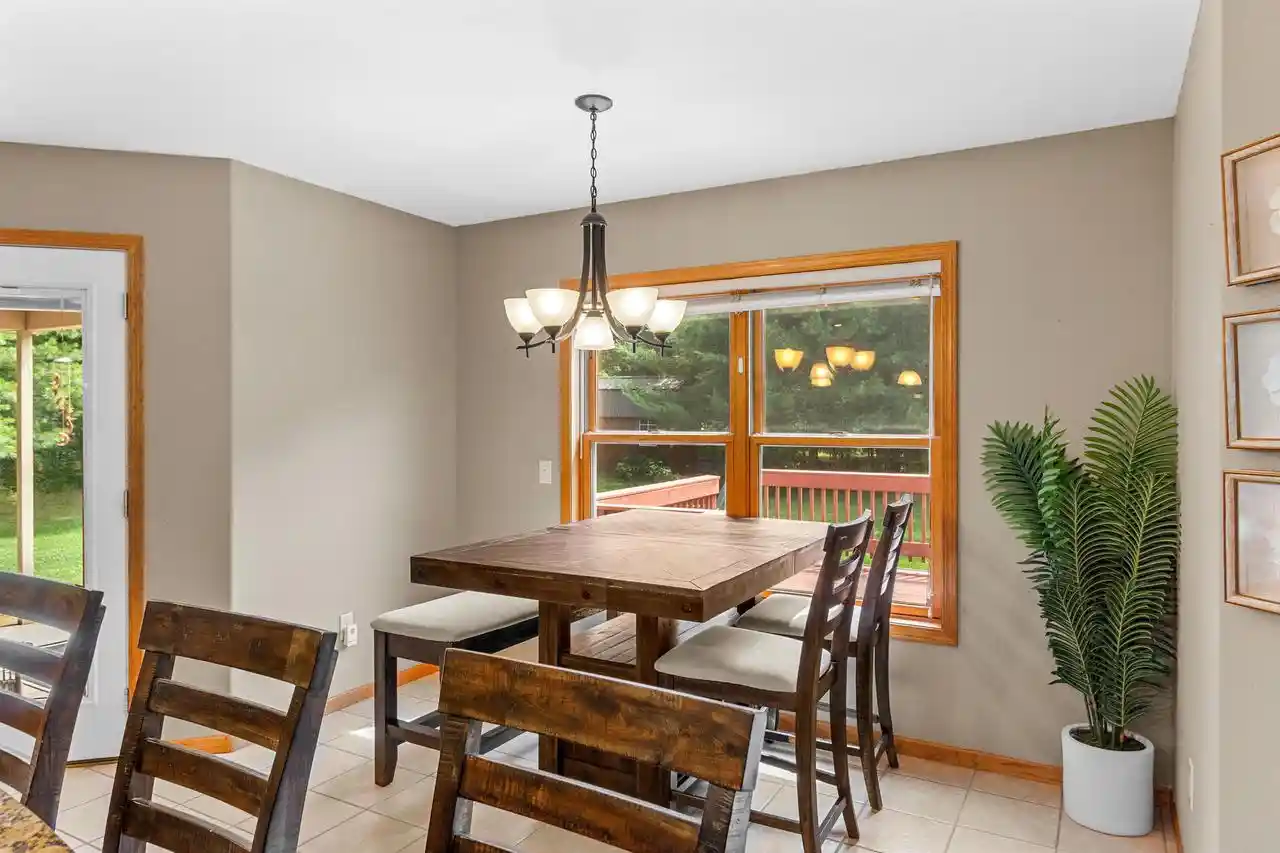 5th image of 5011 Prairie Ridge Dr Dr, Wisconsin Rapids, WI 54494 | MLS# 22603012