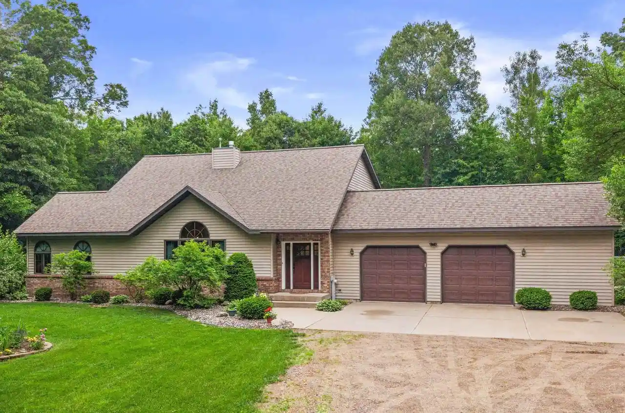 Homes for sale in Tomahawk, WI | W5570 Lonn Road Road, Tomahawk, WI 54487 | MLS# 22603011
