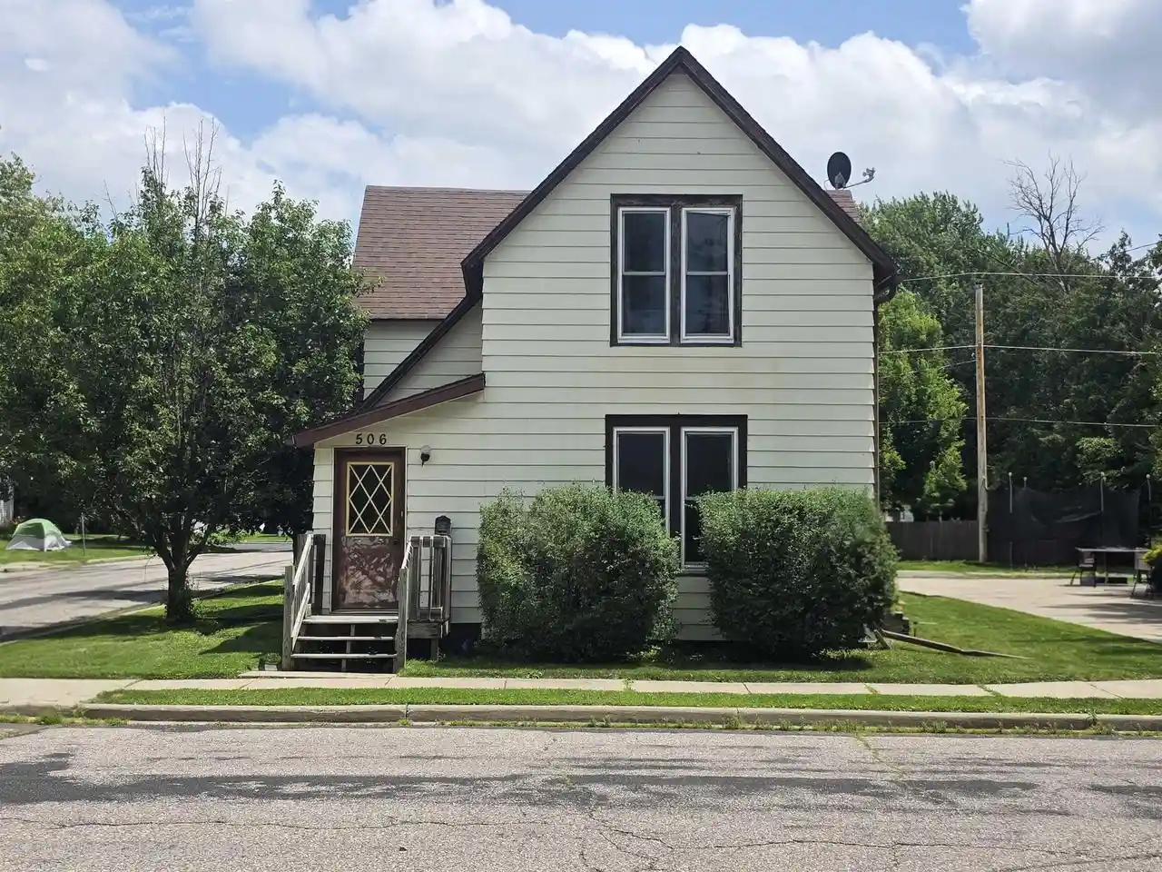 Homes for sale in Mauston, WI | 506 Juneau Avenue Avenue, Mauston, WI 53948 | MLS# 2027055