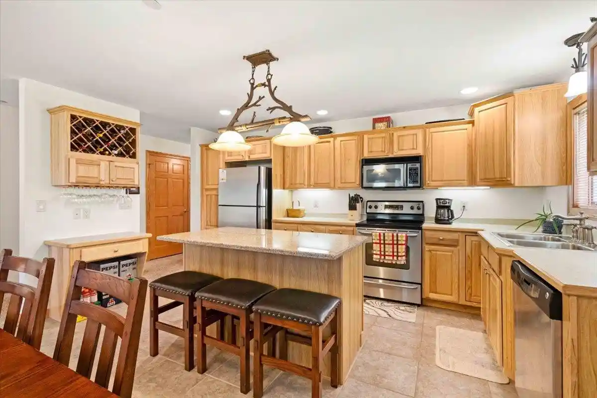 4th image of 2015-1 S Czech Ct Ct, Arkdale, WI 54613