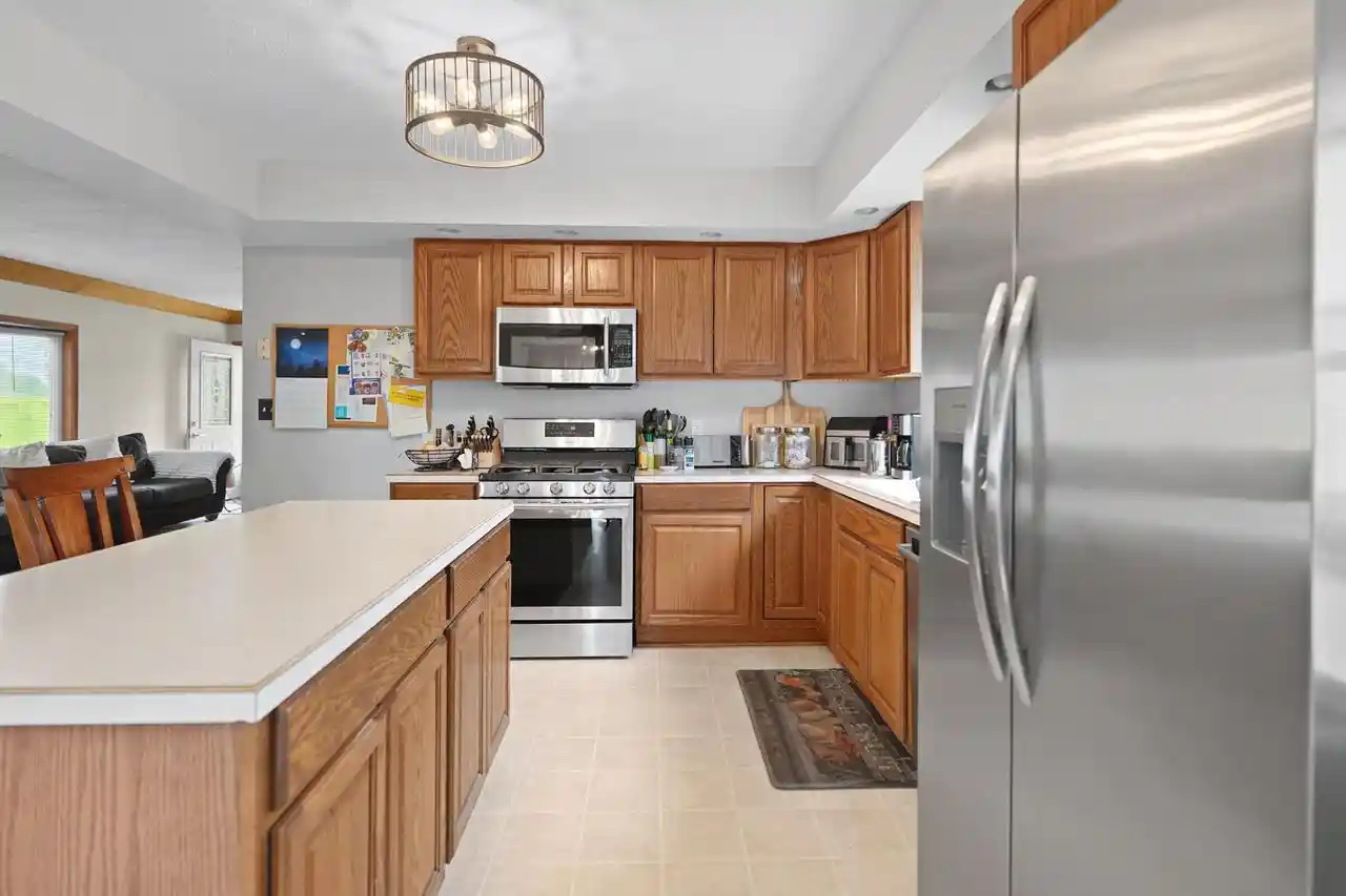 2nd image of 6318 51st Avenue Avenue, Kenosha, WI 53142 | MLS# 1969689