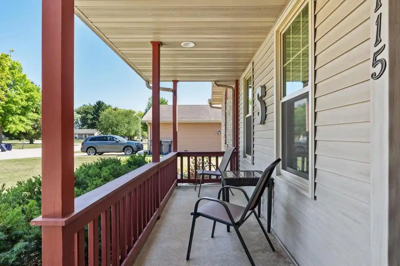 2nd image of 2115 Meadowlark Dr Dr, Janesville, WI 53546 | MLS# 2027068
