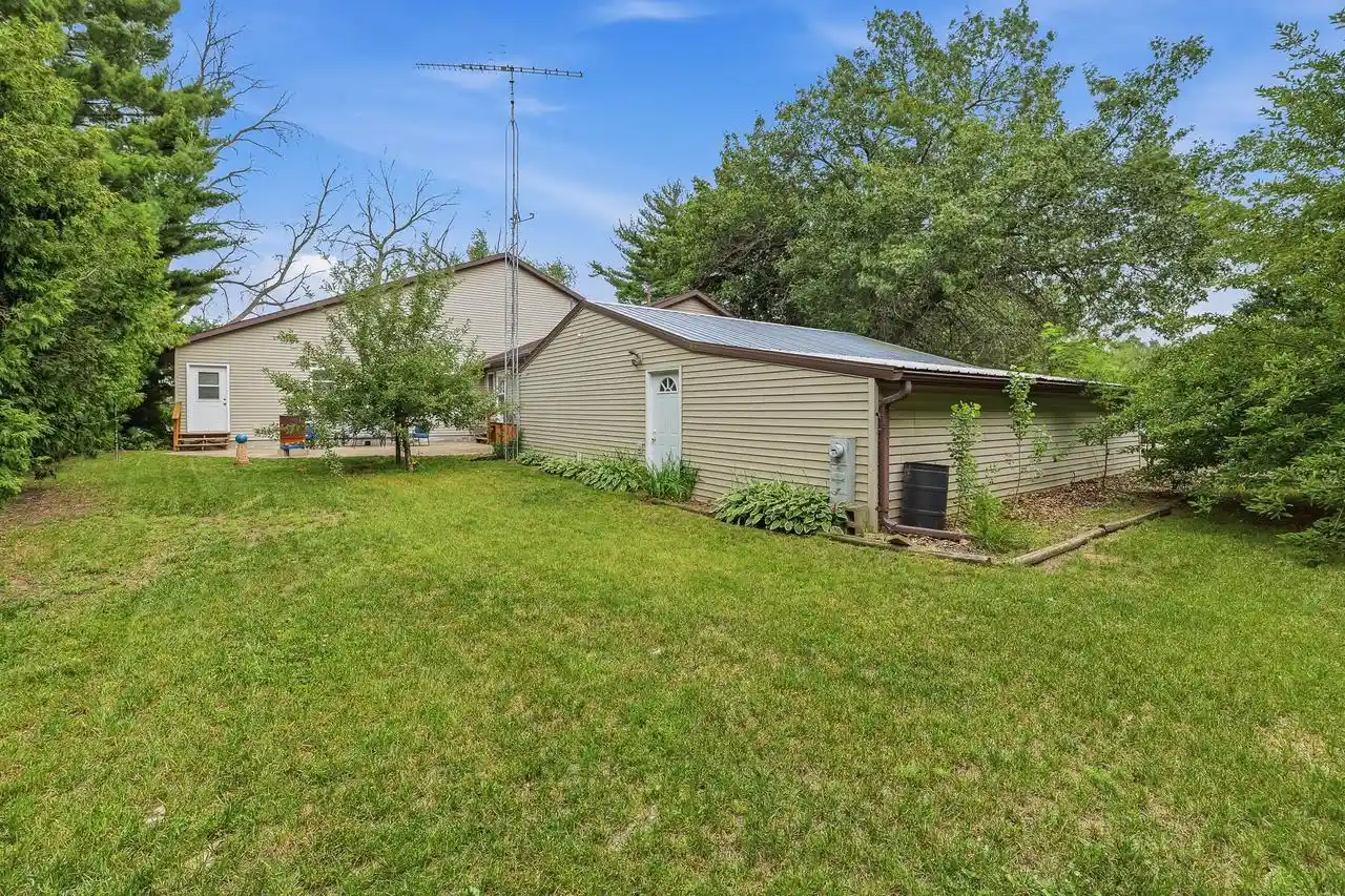 3rd image of W2632 Fox Lane Lane, Montello, WI 53949 | MLS# 1969704