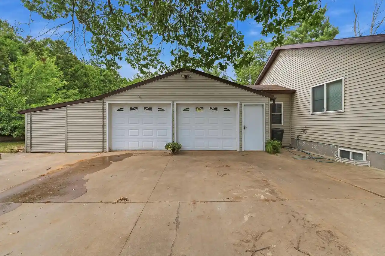 4th image of W2632 Fox Lane Lane, Montello, WI 53949 | MLS# 1969704