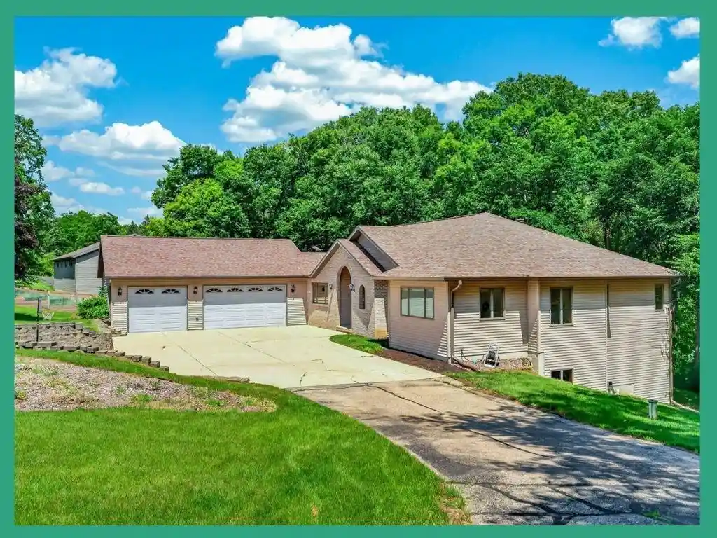 4th image of 546 Echo Valley Road Road, Brooklyn, WI 53521 | MLS# 2027077
