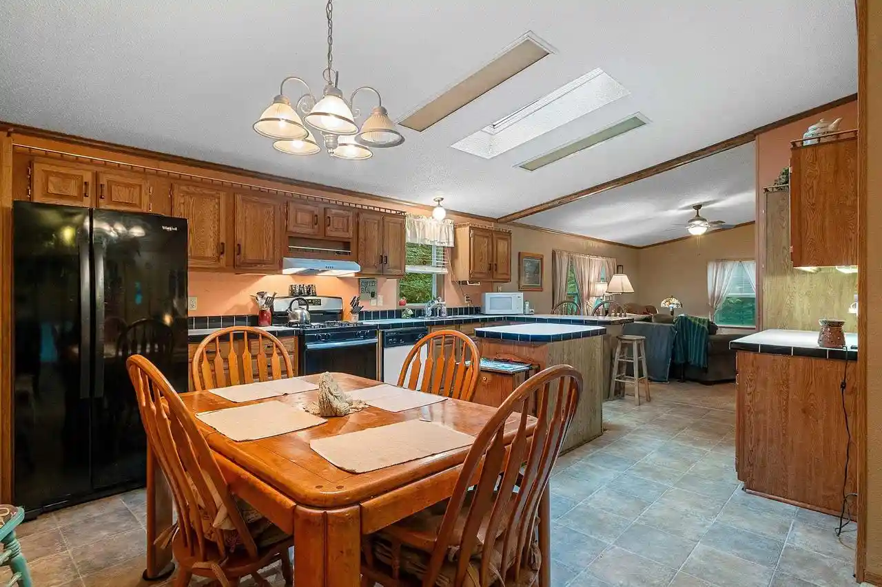 3rd image of W12443 Senator Lake Lane Lane, Crivitz, WI 54114 | MLS# 50328373