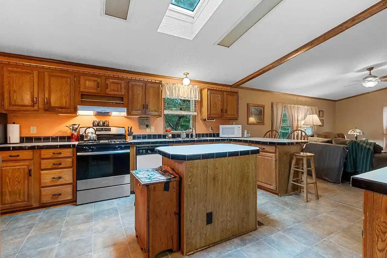 5th image of W12443 Senator Lake Lane Lane, Crivitz, WI 54114 | MLS# 50328373