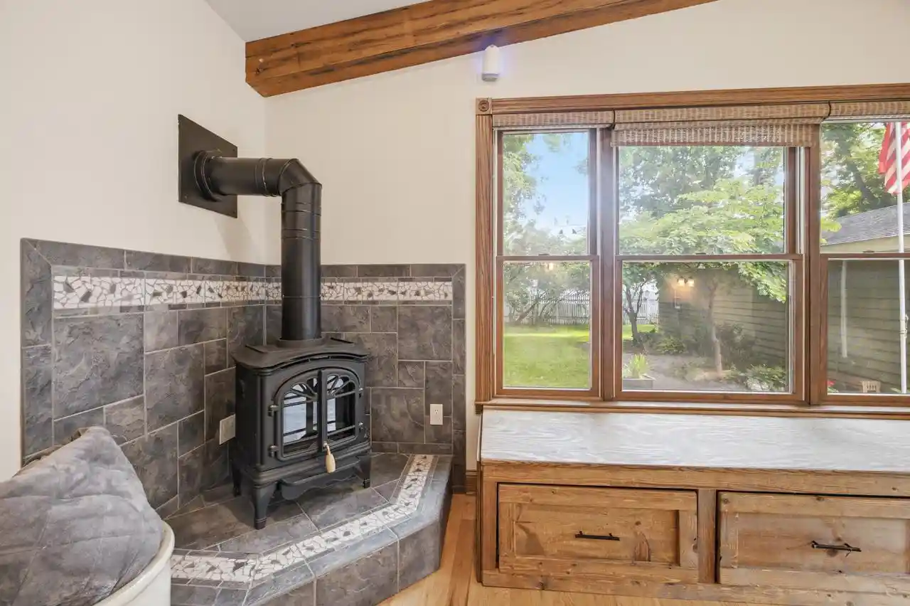 5th image of 364 8Th Street W Street W, Winona, MN 55987 | MLS# 1969737