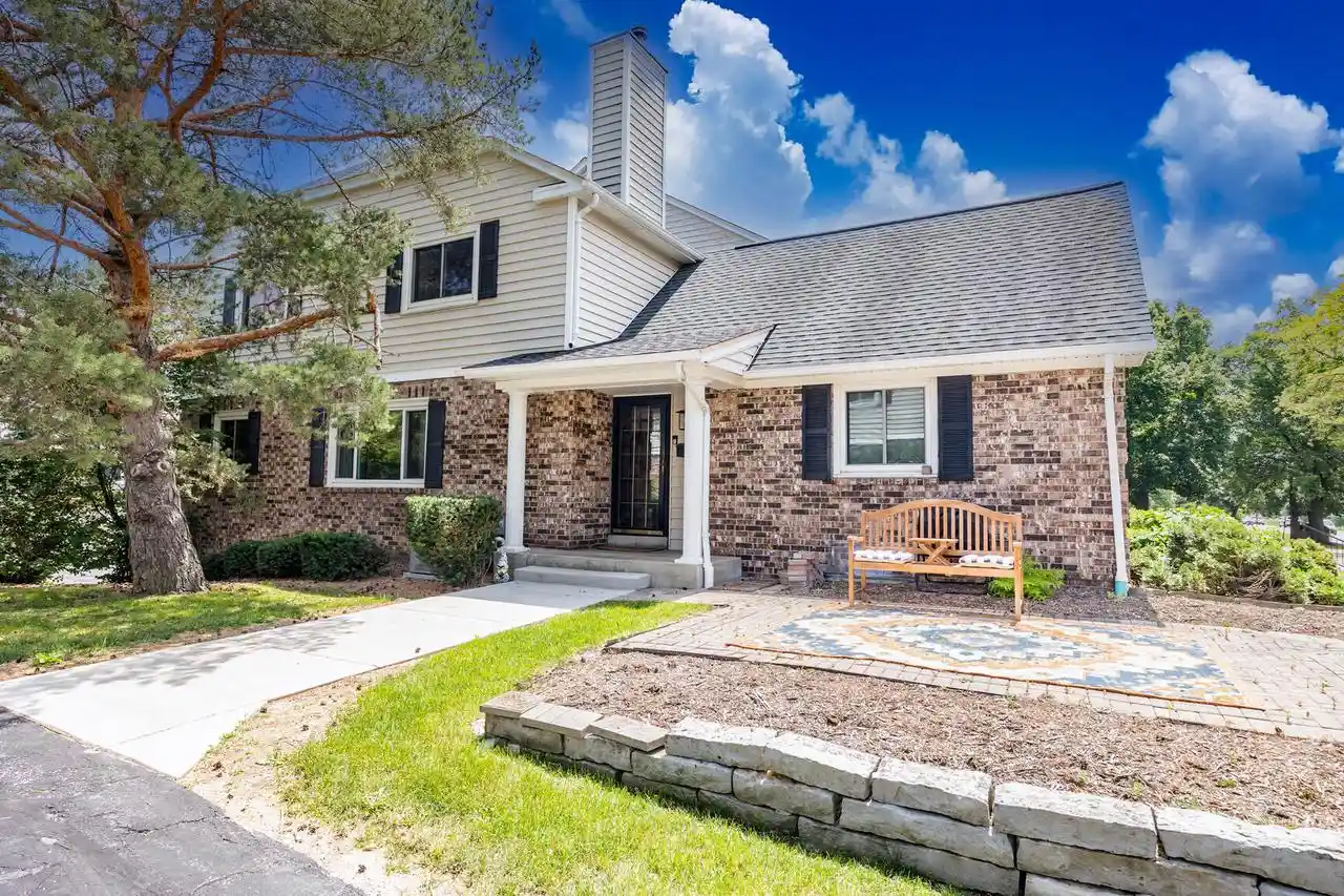 1st image of 1118 Pilgrim Parkway Parkway, Elm Grove, WI 53122 | MLS# 1969744