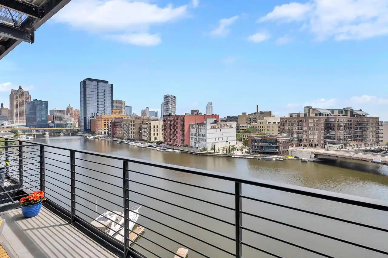 Homes for sale in Milwaukee, WI | 106 W Seeboth St St, Milwaukee, WI 53204