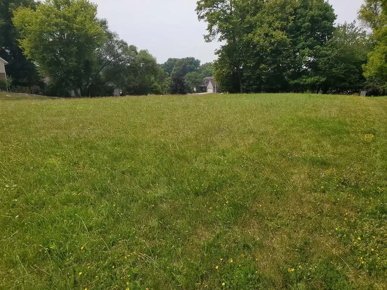 4th image of 447 Northview Trail Trail, Hartford, WI 53027 | MLS# 1969759