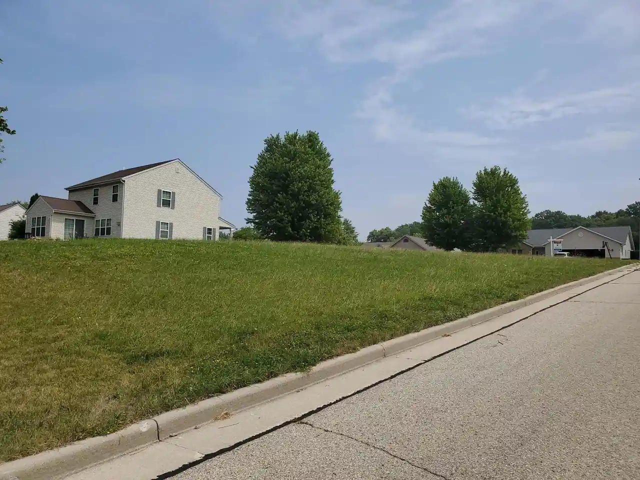 12th image of 447 Northview Trail Trail, Hartford, WI 53027 | MLS# 1969759