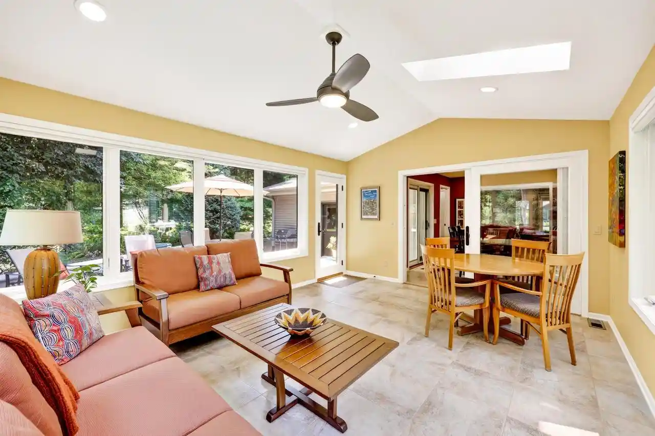 5th image of 7426 Farmington Way Way, Madison, WI 53717 | MLS# 2027101