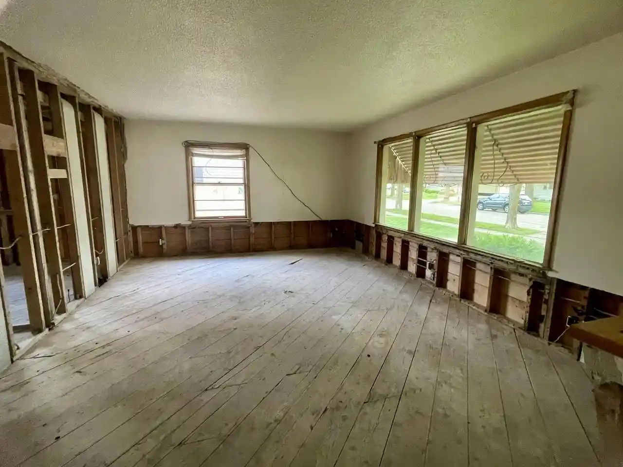 Homes for sale in Kimberly, WI | 415 S Matthew Street Street, Kimberly, WI 54136 | MLS# 50328395