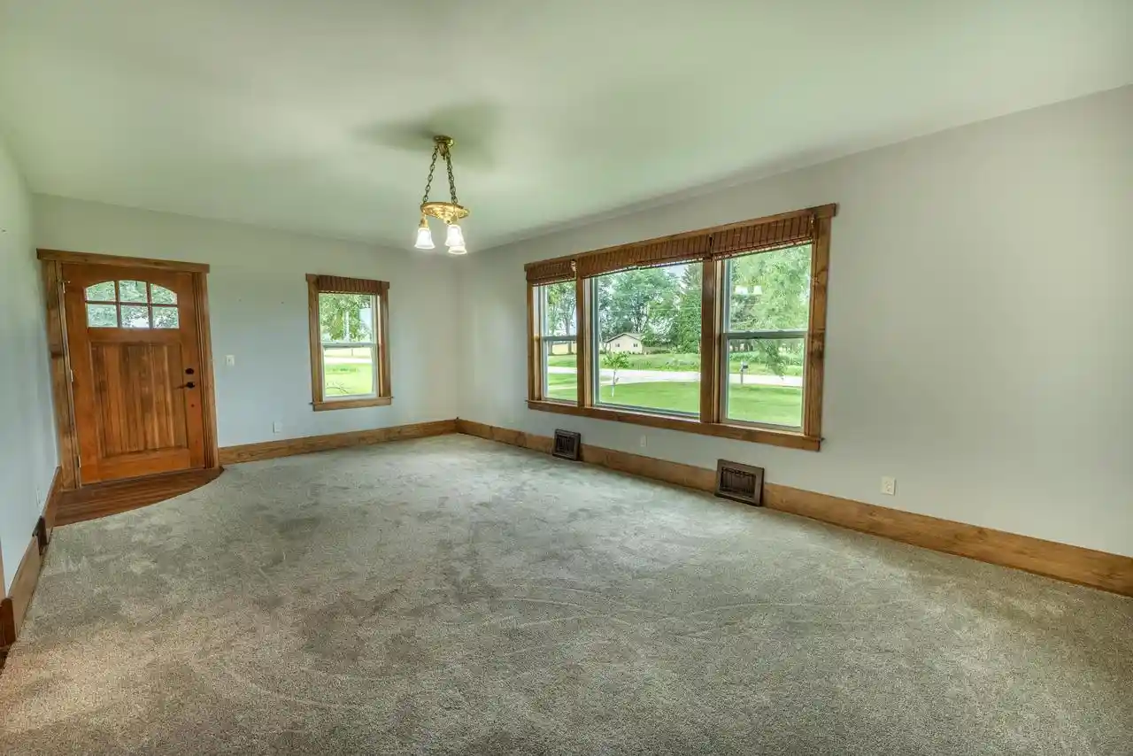 5th image of N7404 County Rd G, Beaver Dam, WI 53916 | MLS# 1969786