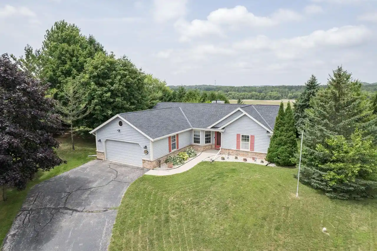 1st image of W4743 Scott Lane Lane, Lebanon, WI 53047 | MLS# 1969797