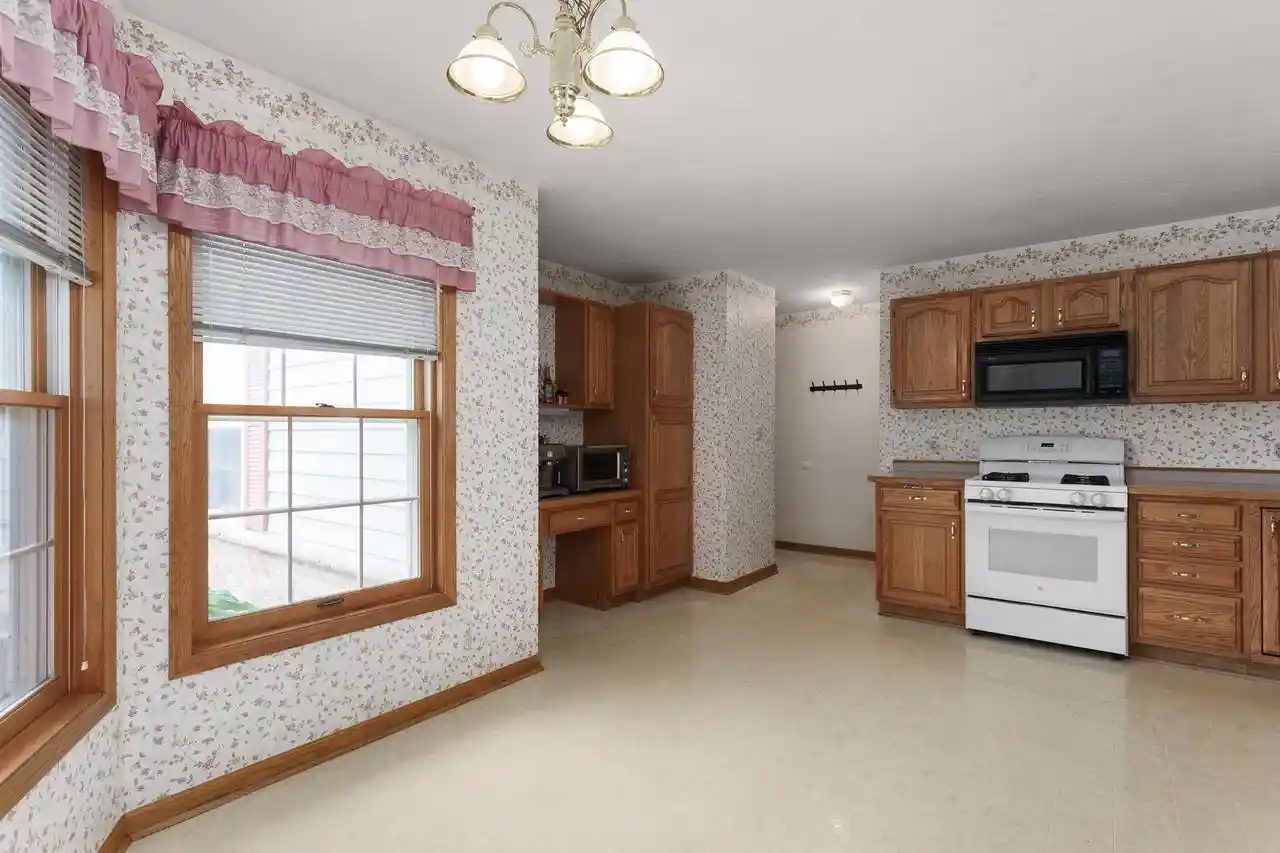 3rd image of W4743 Scott Lane Lane, Lebanon, WI 53047 | MLS# 1969797