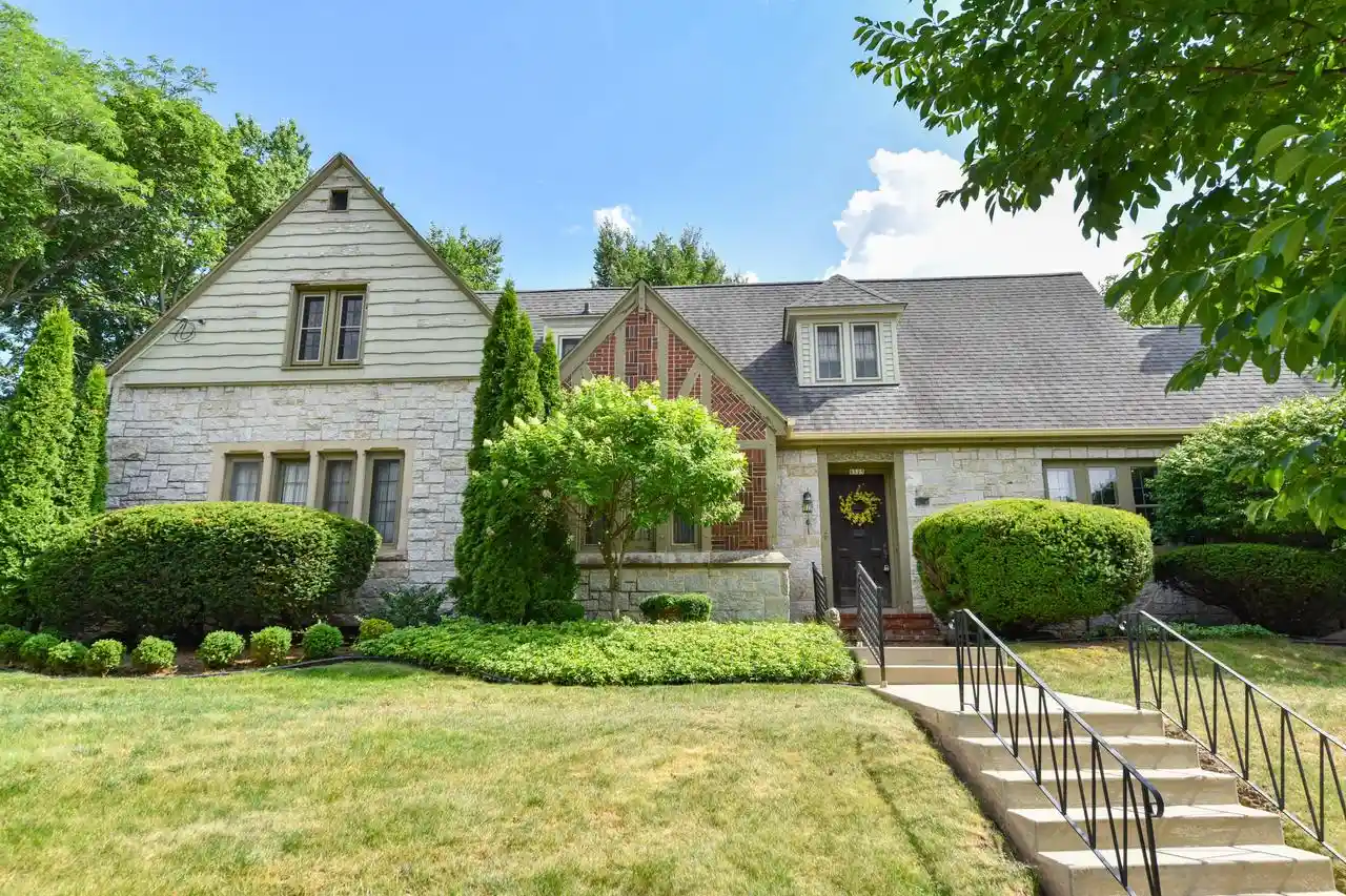 Photo 1 of Sale Pending at 8525 Ravenswood Circle Circle, Milwaukee, WI 53226 | MLS# 1969792 | Listing updated on 2026-08-26