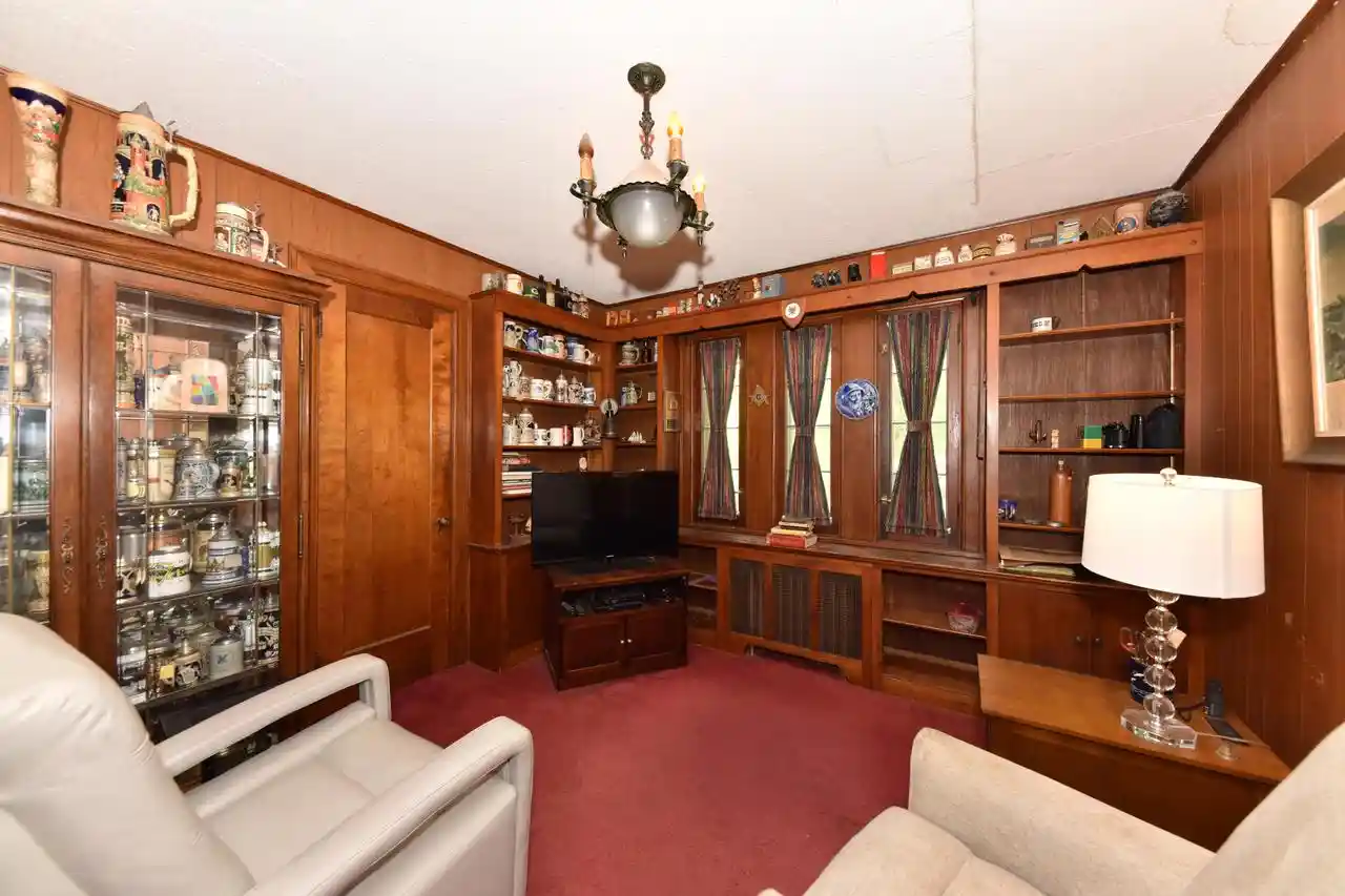 Photo 2 of Sale Pending at 8525 Ravenswood Circle Circle, Milwaukee, WI 53226 | MLS# 1969792 | Listing updated on 2026-08-26