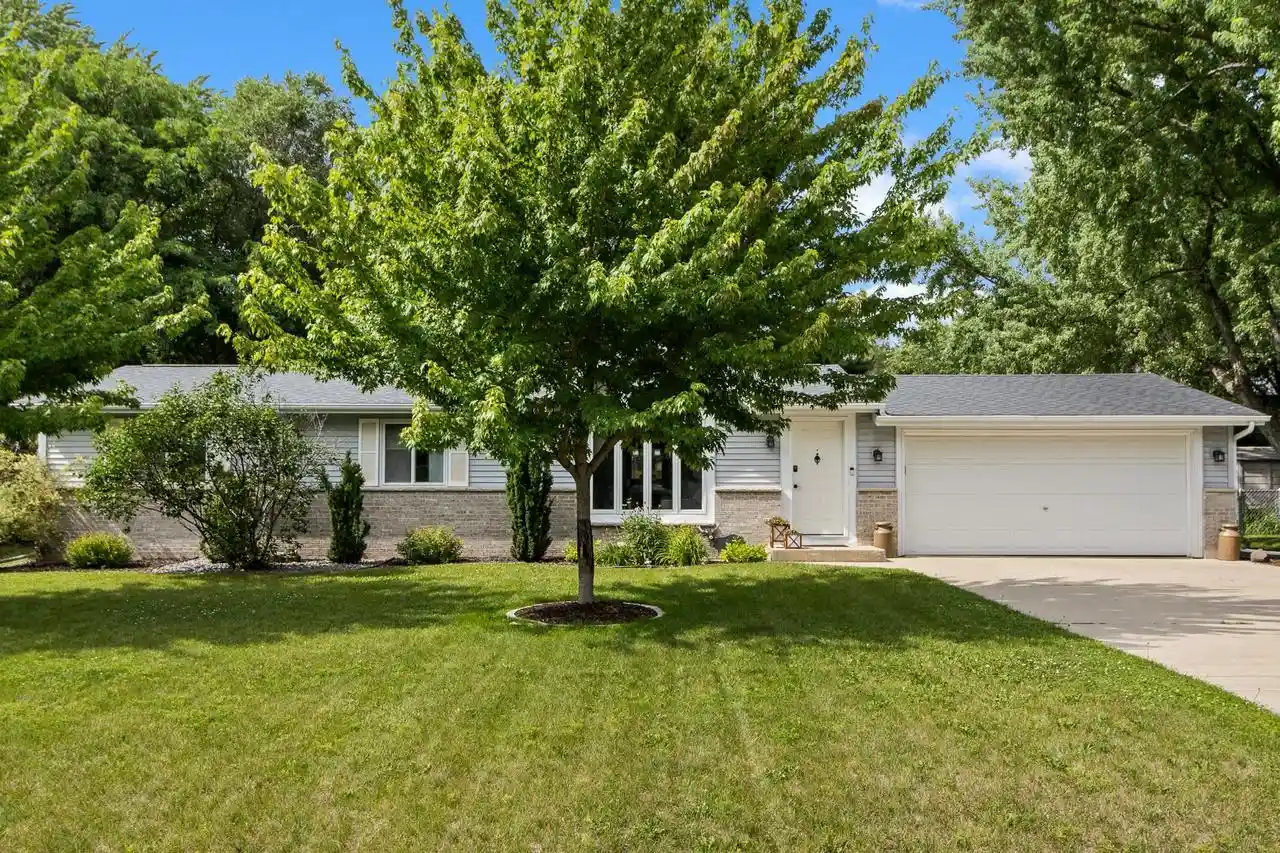 1st image of N2674 County Road V, Lodi, WI 53555 | MLS# 2027124