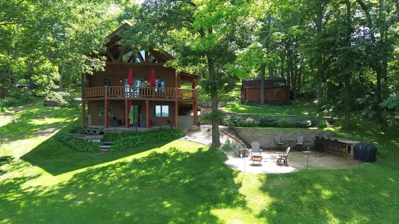 Homes for sale in Eastman, WI | 20643 Deer Island View Road Road, Eastman, WI 54626 | MLS# 1969802