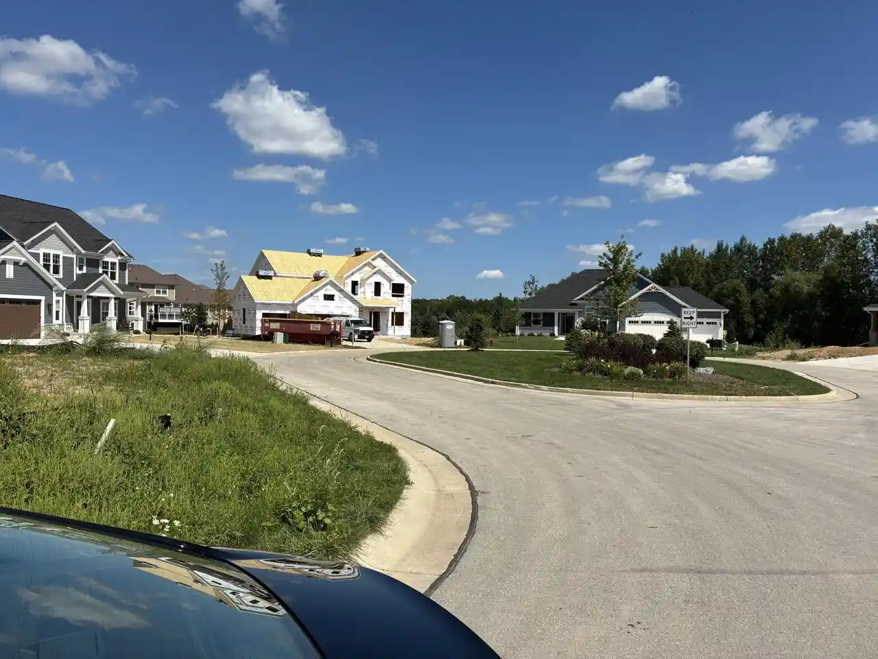 4th image of W220n4606 Timber Loop Loop #Lt158, Pewaukee, WI 53072 | MLS# 1969811