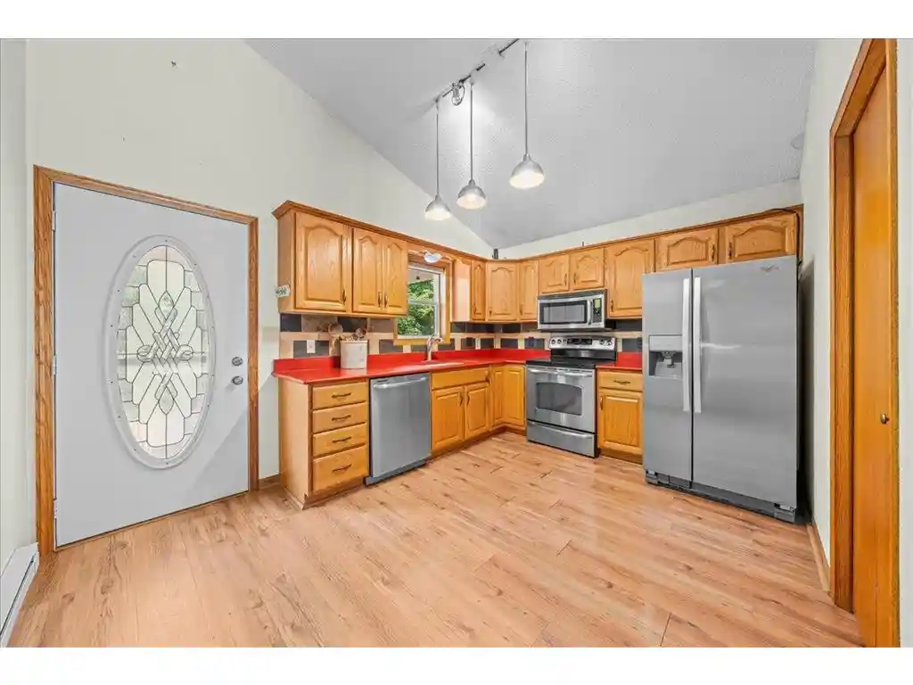 Photo 2 of Sale Pending at 1041 River Dr Dr, River Falls, WI 54022 | MLS# 7098537 | Listing updated on 2026-09-08