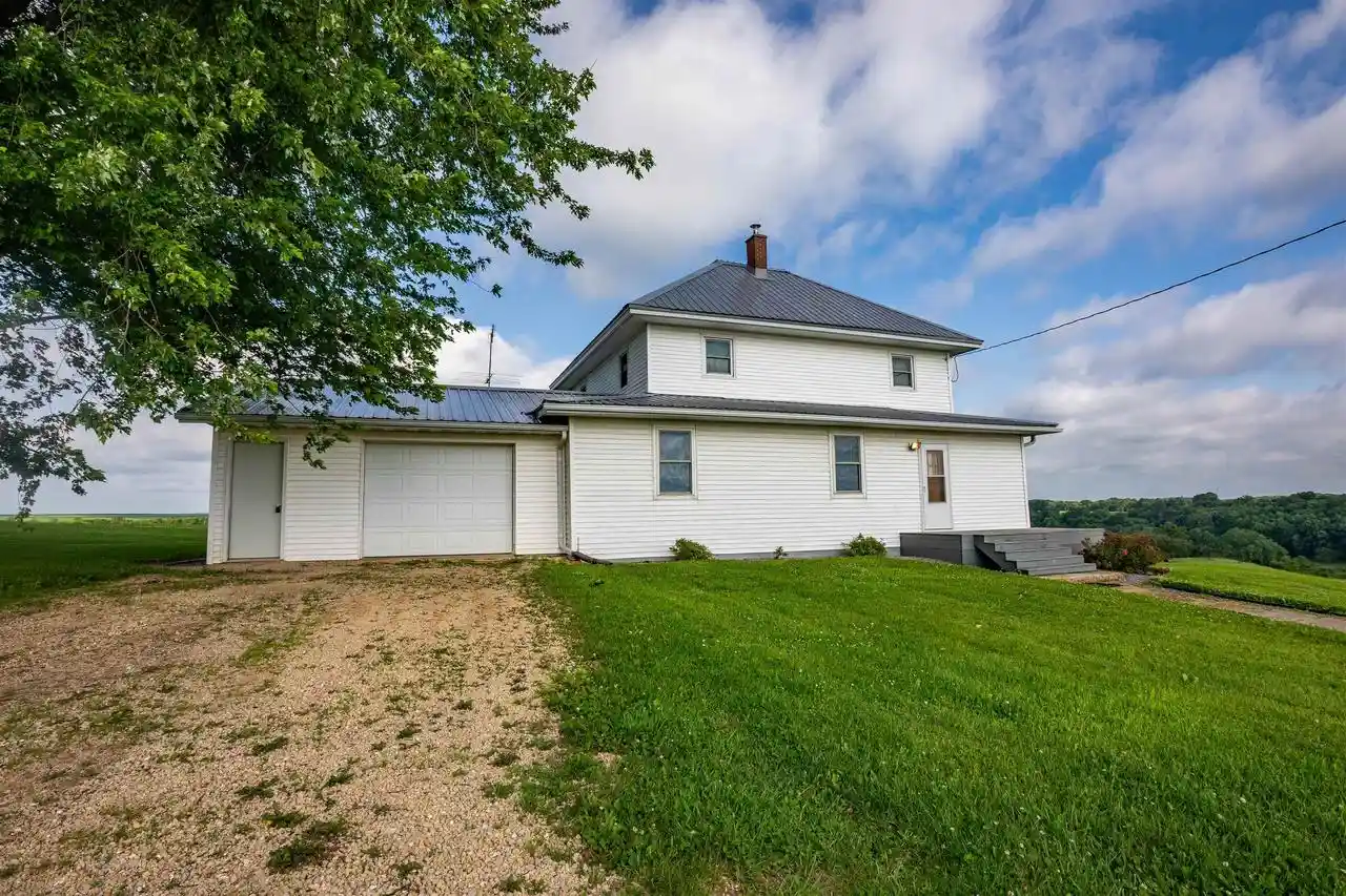 Homes for sale in Highland, WI | 5100 Lagoon Road Road, Highland, WI 53543 | MLS# 2027136