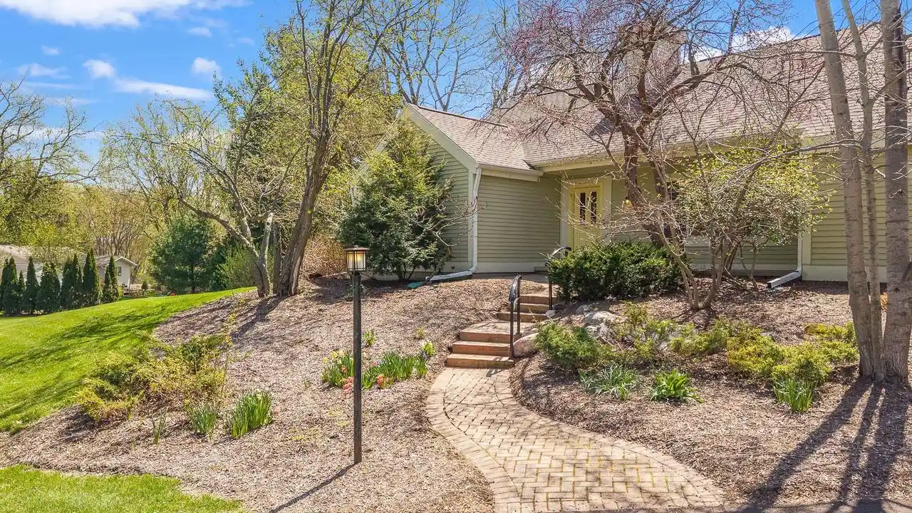 1st image of 5655 Concord Dr Dr, Fitchburg, WI 53575 | MLS# 2027141