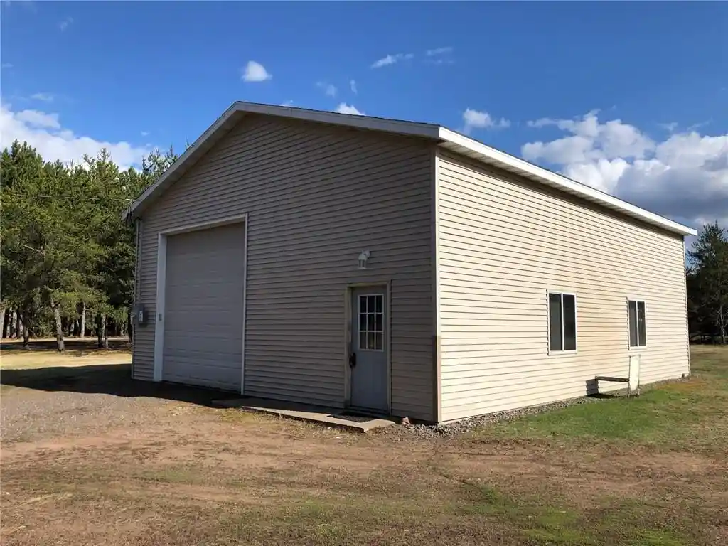 4th image of 9893N Fairway Dr Dr, Hayward, WI 54843 | MLS# 1602823
