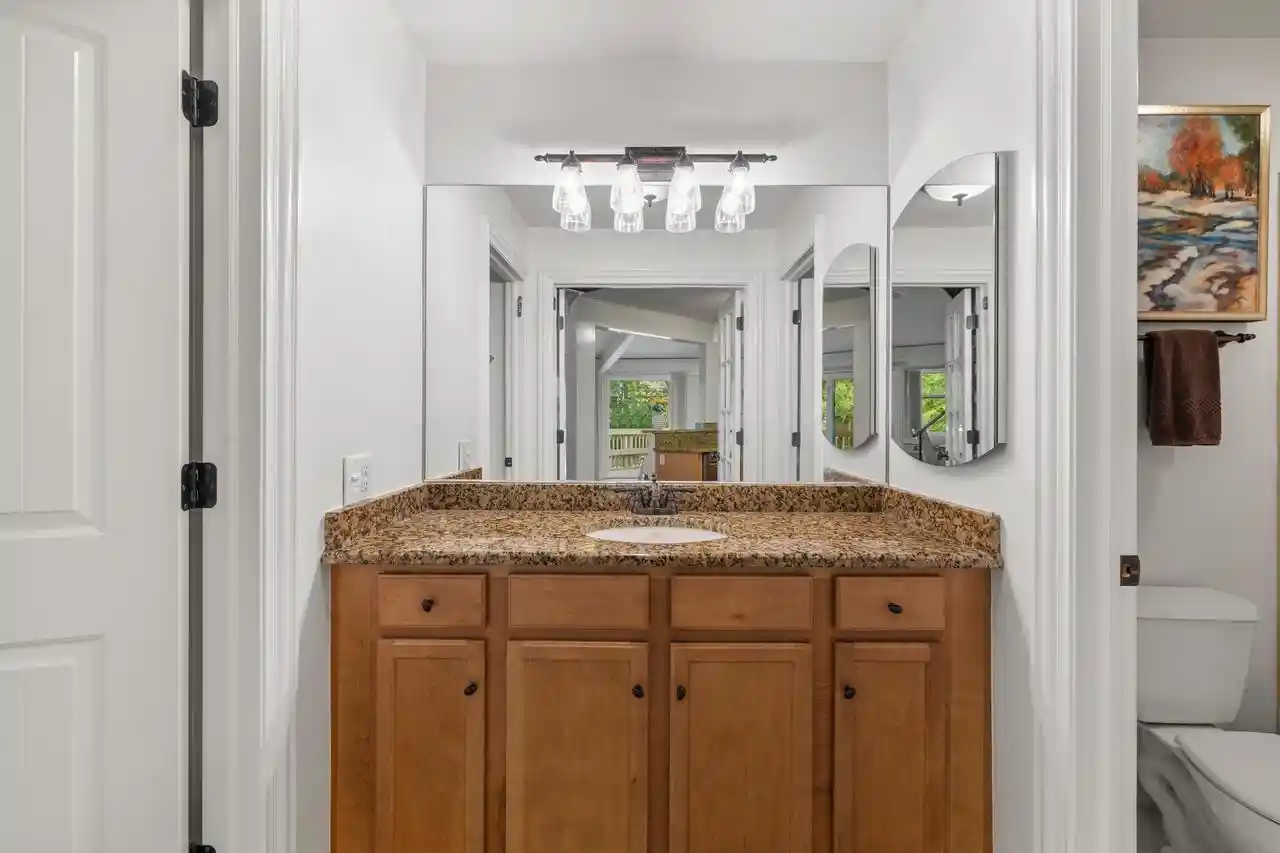 Homes for sale in Fontana, WI | 504 Rolling Green Dr Dr #G, Fontana, WI 53125 | MLS# 1969844