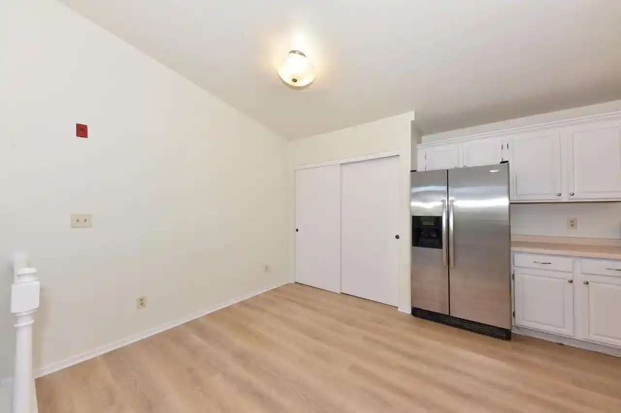 5th image of 4835 Easy St St, Milwaukee, WI 53029