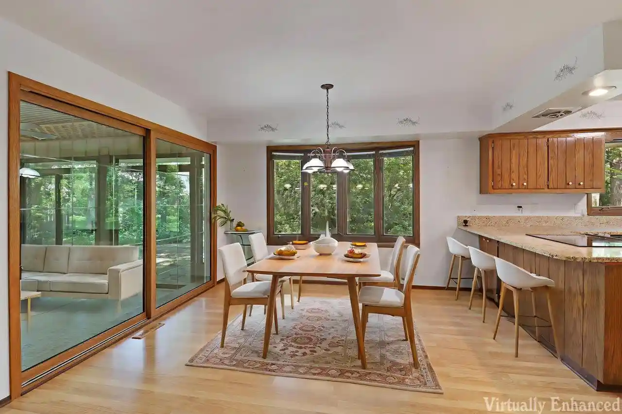 5th image of 8730 Lakeshore Dr Dr, Pleasant Prairie, WI 53158 | MLS# 1969859