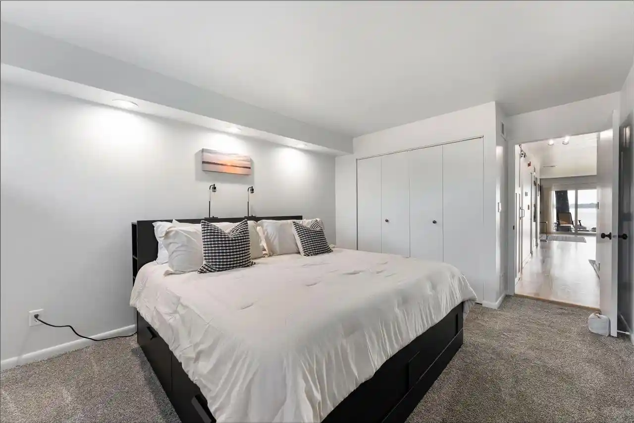 4th image of 1522 Grandview Court Court #9, Kansasville, WI 53139 | MLS# 1969893