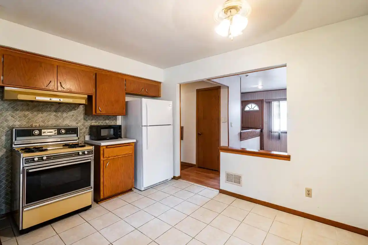 Homes for sale in Milwaukee, WI | 8625 W Petersik Street Street, Milwaukee, WI 53224 | MLS# 1969902