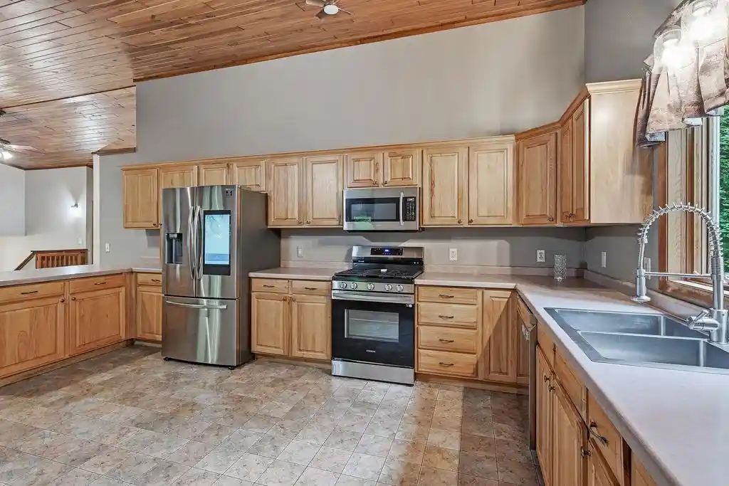 Homes for sale in Eagle River, WI | 3475 Oak Hill Lane Lane, Eagle River, WI 54521 | MLS# 22603041