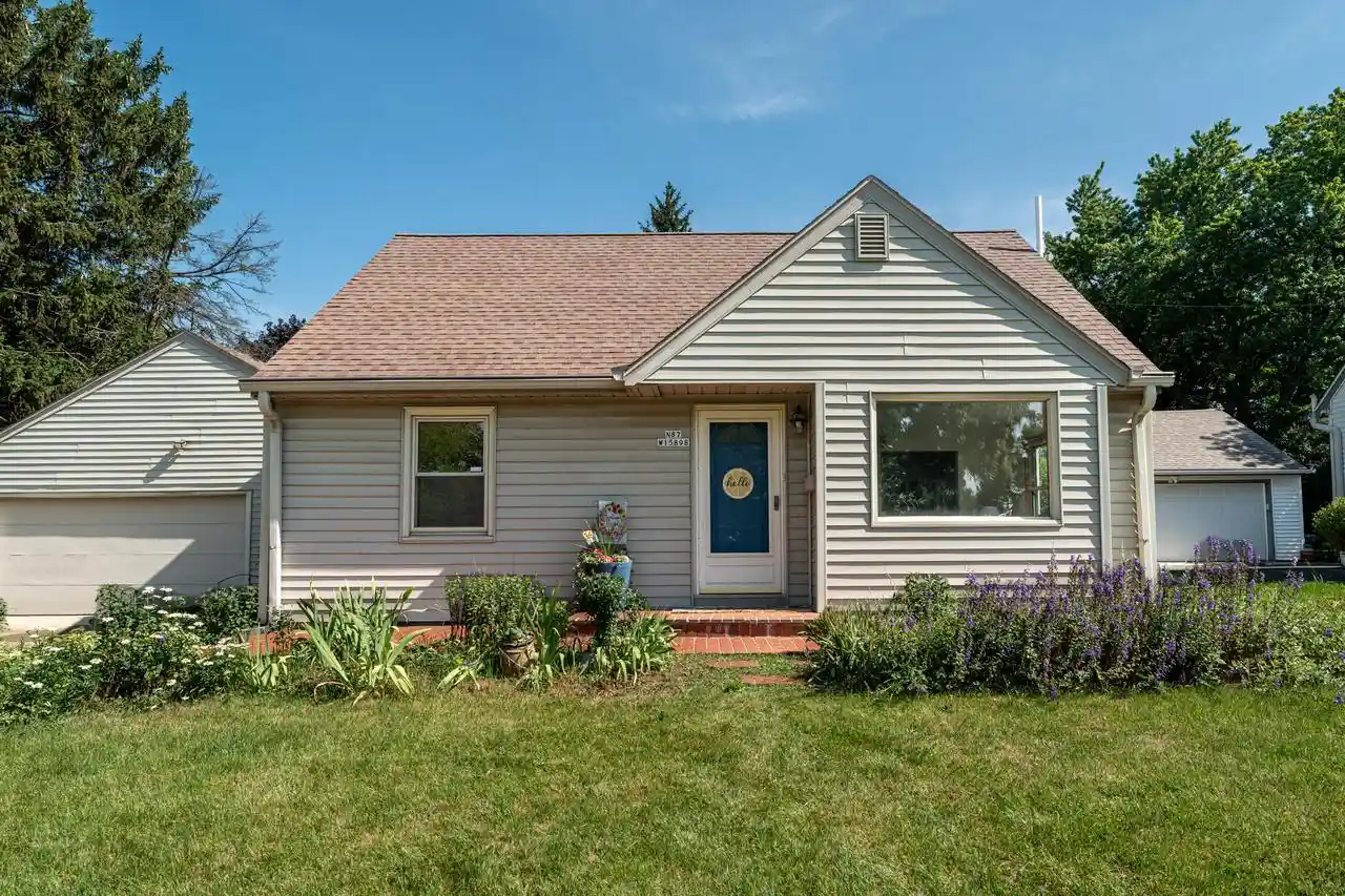 1st image of N87w15898 Belleview Boulevard Boulevard, Menomonee Falls, WI 53051 | MLS# 1969922
