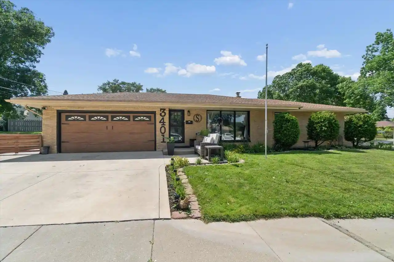 Homes for sale in Milwaukee, WI | 3401 S 88th Street Street, Milwaukee, WI 53227 | MLS# 1969916