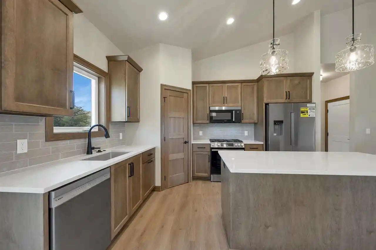 Photo 3 of Single family home for sale at 2859 Stelor Dr Dr, Green Bay, WI 54311 | MLS# 50328439 | Listing updated on 2026-10-08
