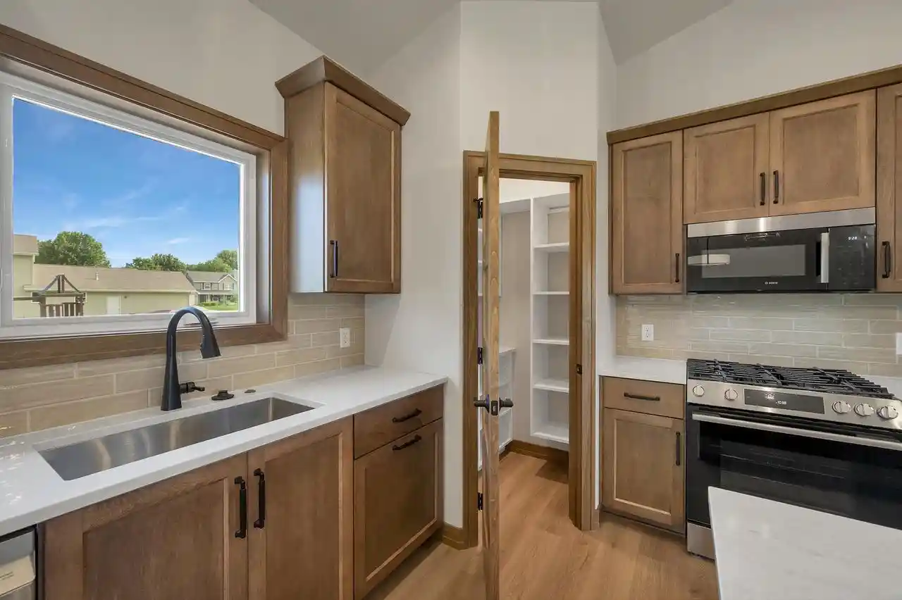 Photo 4 of Single family home for sale at 2859 Stelor Dr Dr, Green Bay, WI 54311 | MLS# 50328439 | Listing updated on 2026-10-08