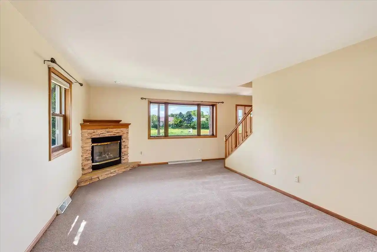 60th image of 617 Windward Way Way, Oregon, WI 53575 | MLS# 2027181