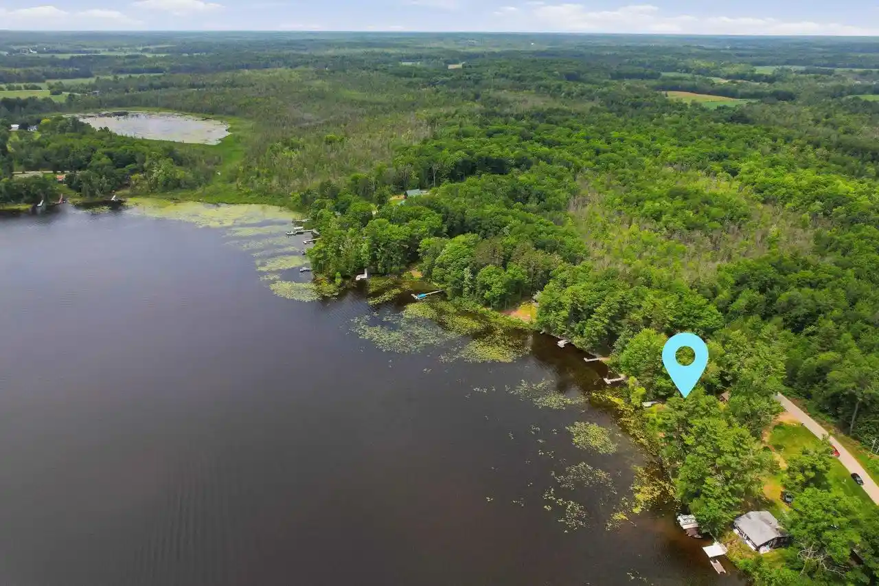 3rd image of 10267 N Tree Lake Road Road, Rosholt, WI 54473 | MLS# 22603047