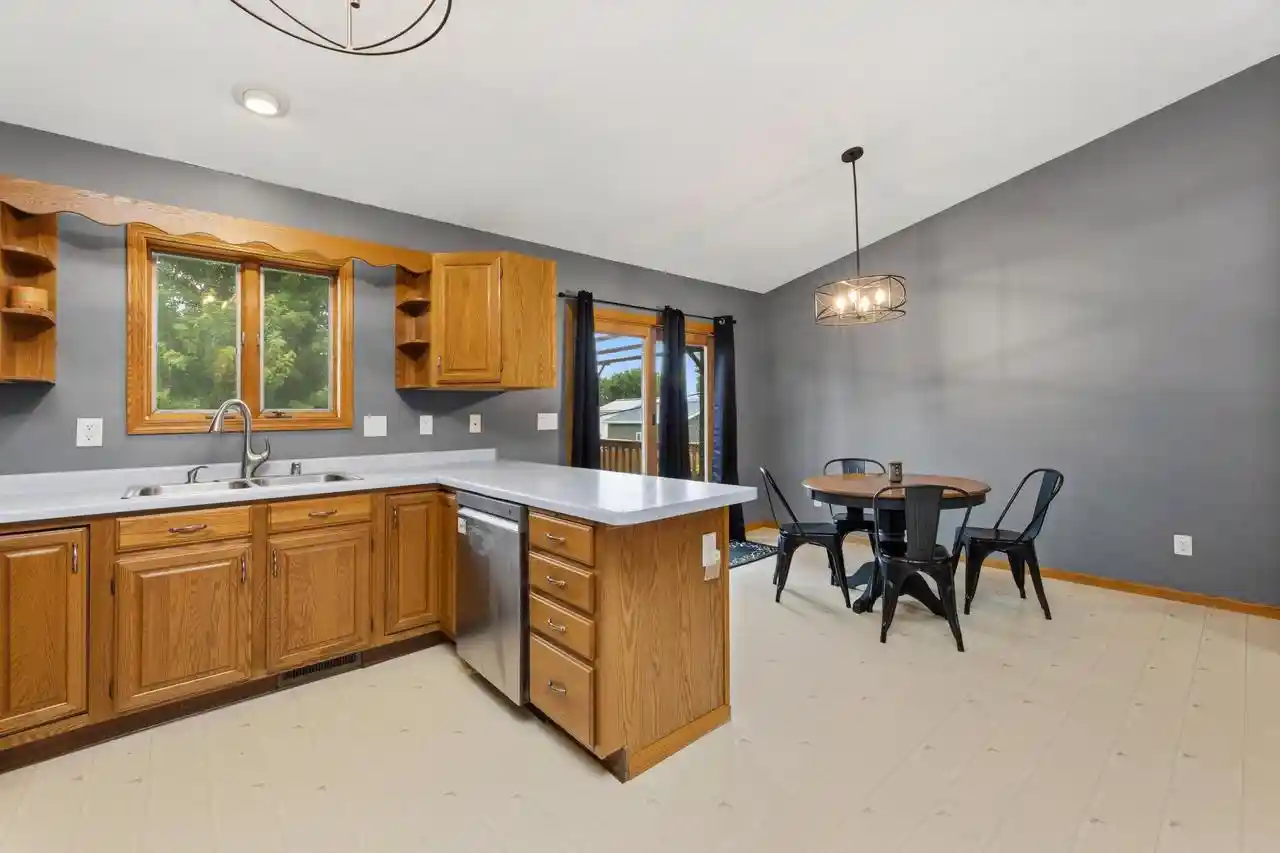 Homes for sale in West Salem, WI | 430 Lee Dr Dr, West Salem, WI 54669 | MLS# 1969938
